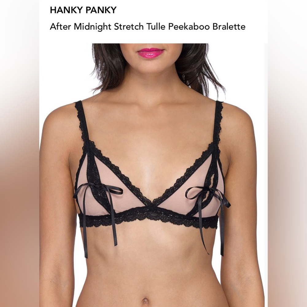 HANKY PANKY
After Midnight Stretch Tulle Peekaboo Bralette
NWT